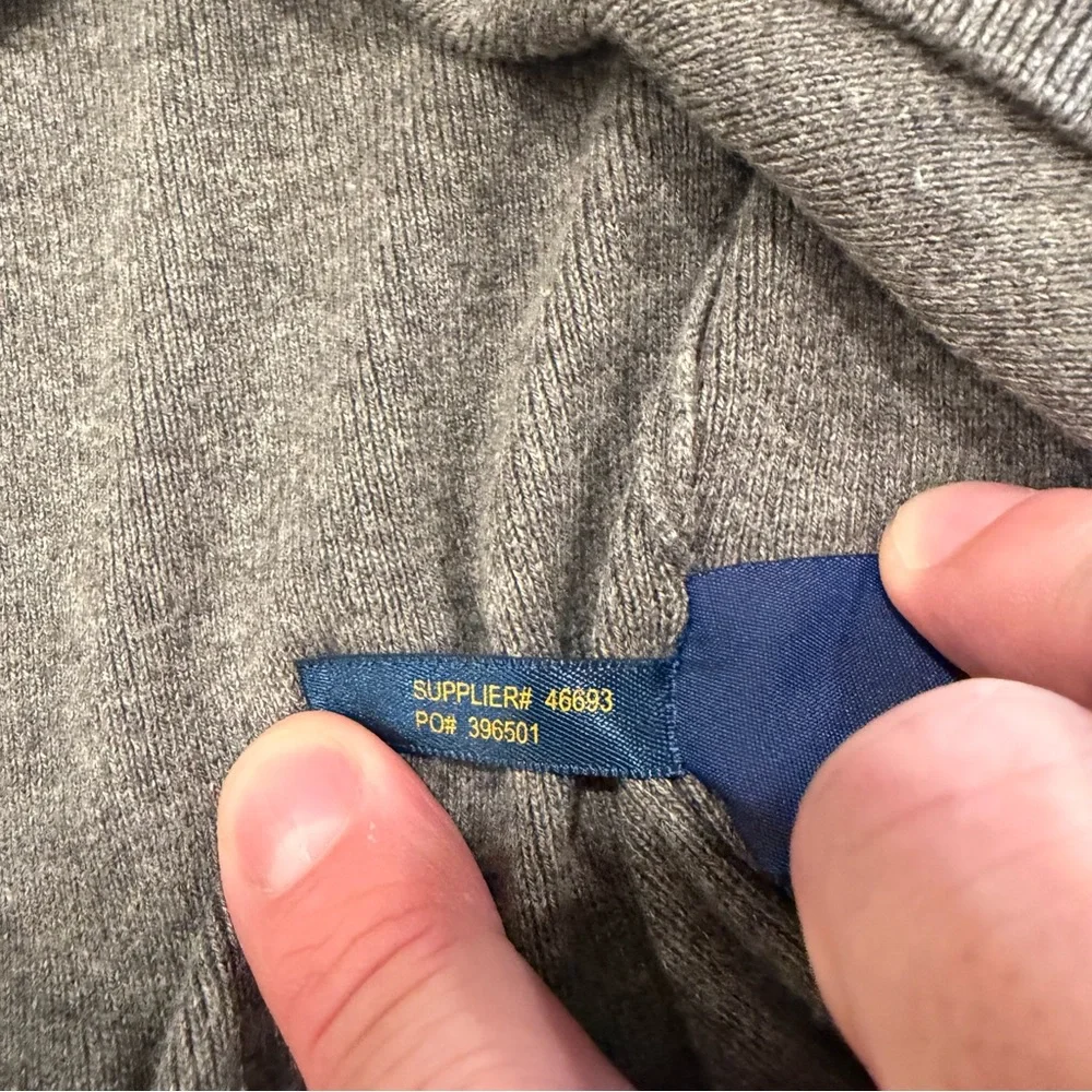Polo by Ralph Lauren Men’s Gray V-Neck Pima Cotton Sweater - Large